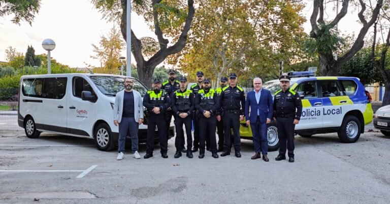 Seis policías locales de Salou viajan a Valencia para ayudar en las labores de rescate imagen 1706
