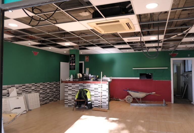 Cambrils convertirà l’antiga cafeteria del Palau Municipal d’Esports en una sala d’entitats esportives imagen 1603