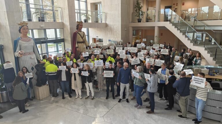El Govern de Cambrils defensa que està abordant problemes heretats imagen 1630