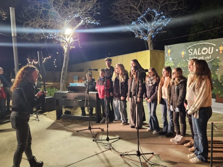 Salou felicita la Navidad con el tradicional Brou imagen 1492