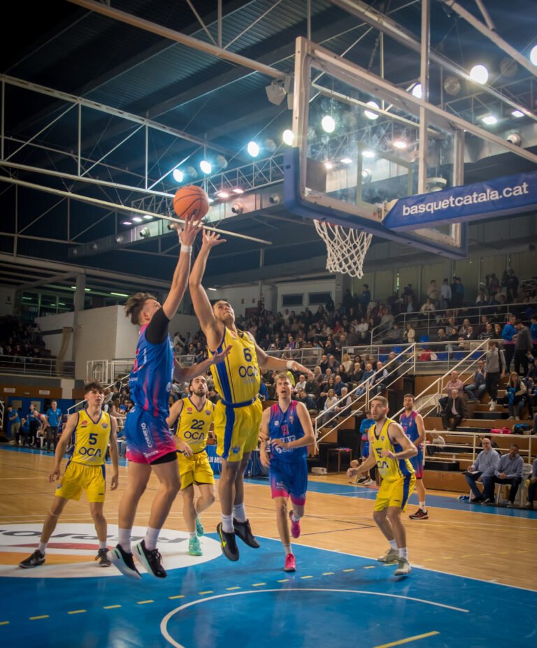 El OCA CB Salou manda en Tarragona imagen 1588