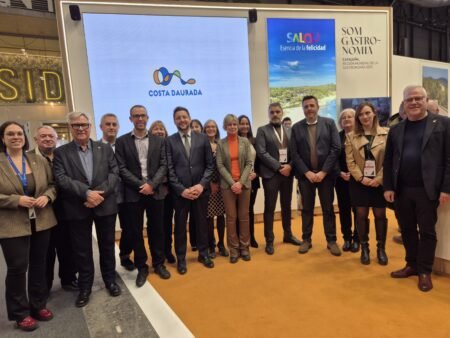 El sector turístico augura una buena temporada en la Costa Daurada imagen 1368