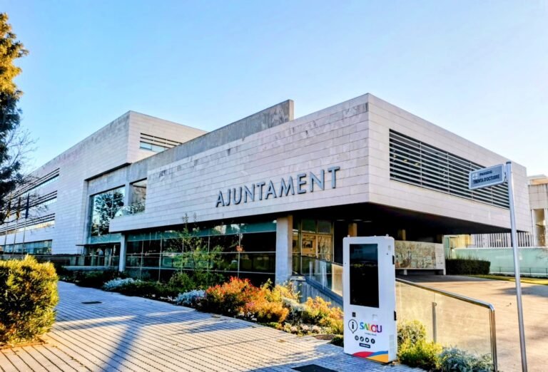 Salou estabiliza a 90 empleados municipales imagen 1385