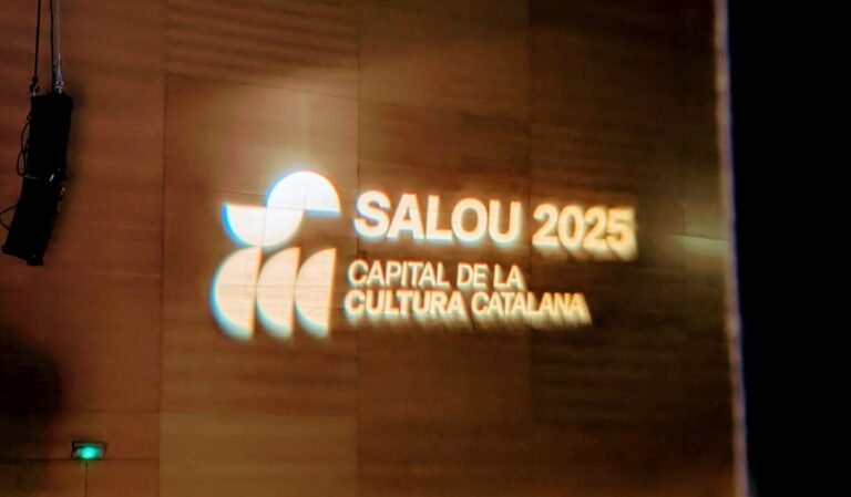 Salou exhibirá sus elementos festivos en su estreno como capital de la cultura catalana imagen 1144