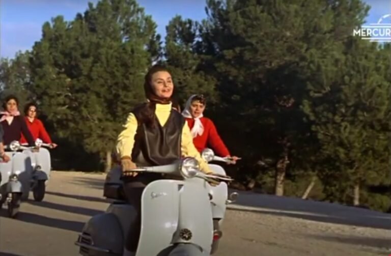 Cuando Rocío Dúrcal debutó como actriz en Salou y La Pineda imagen 1165