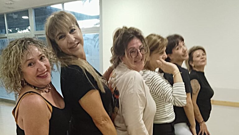 Bailar en Nou Cambrils para desinhibirse de las preocupaciones imagen 1060