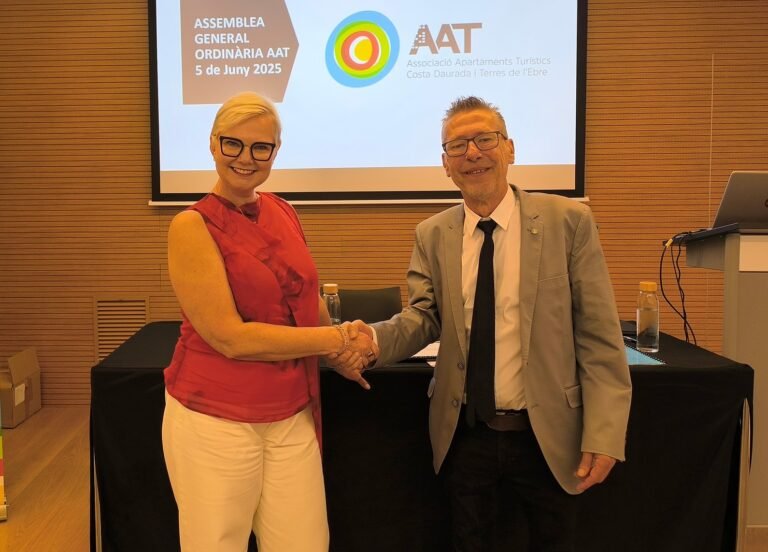 Olena Tokarenko, primera presidenta de l’Associació d’Apartaments Turístics imagen 725