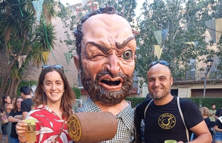 El pregó, el Calot, la Nit del Foc i els castells protagonitzen el primer cap de setmana intens de la Festa Major de Cambrils imagen 381