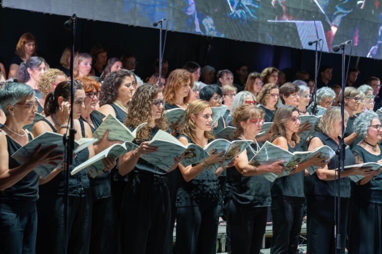 La Coral Verge del Camí torna als inicis del Festival Internacional de Música de Cambrils amb ‘Carmina Burana’ imagen 444