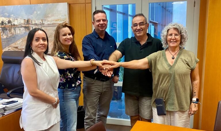 Cambrils dinamizará el comercio local con la programación de actividades imagen 456