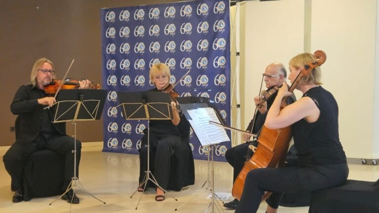 Rotary Club i Club Nàutic de Salou organitzen un concert de violí i violoncel amb Perpetum Mobile imagen 322