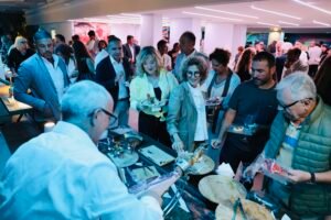 El sopar solidari de l’Hotel Oympus Palace de Salou recolza l’esport entre els nens imagen 192