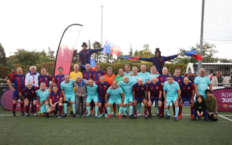 180 exfutbolistas del Barça juegan unas pachangas en Cambrils imagen 128