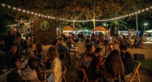 El Festival del Vi i la Gastronomia de Cambrils tanca tres hores abans del previst per l’alerta per risc de fortes pluges imagen 132