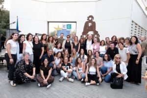 Una escultura de David Callau commemora els 125 anys de l’arribada dels Germans de La Salle a Cambrils imagen 181