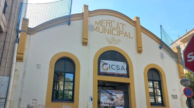 Espai gastronòmic versus Mercat de la Vila imagen 110
