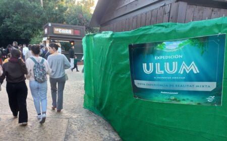 PortAventura ‘busca’ fósiles de dinosaurios en una nueva experiencia de realidad mixta Expedición ULUM: El despertar jurásico