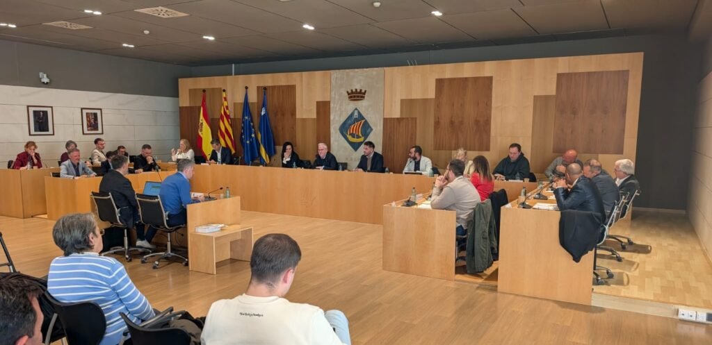 Salou aprueba un presupuesto municipal de 76,2 millones de euros para 2026 Pleno de Salou celebrado este miércoles