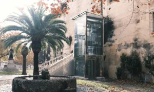 El ascensor de la ermita de la Mare de Déu del Camí de Cambrils vuelve a funcionar después de un año El ascensor de la ermita de la Mare de Déu del Camí