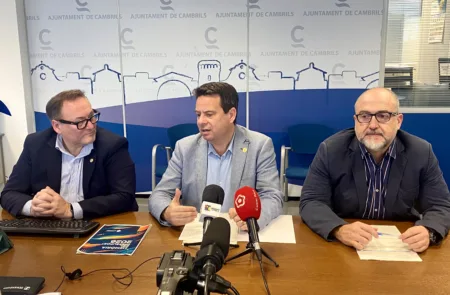 David Chatelain, Oliver Klein i Alfredo Clua, a la roda de premsa d'aquest dilluns