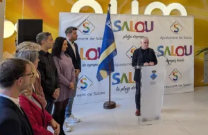 Granados i part de l'equip de govern, durant l'esmorzar de Nadal amb la premsa