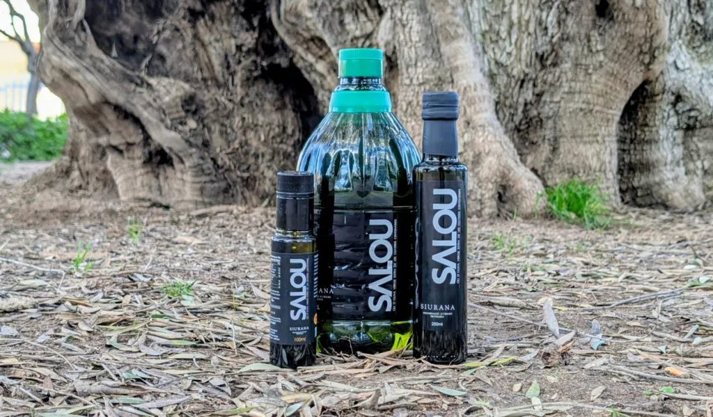 Aceite elaborado con aceitunas de olivos milenarios de Salou