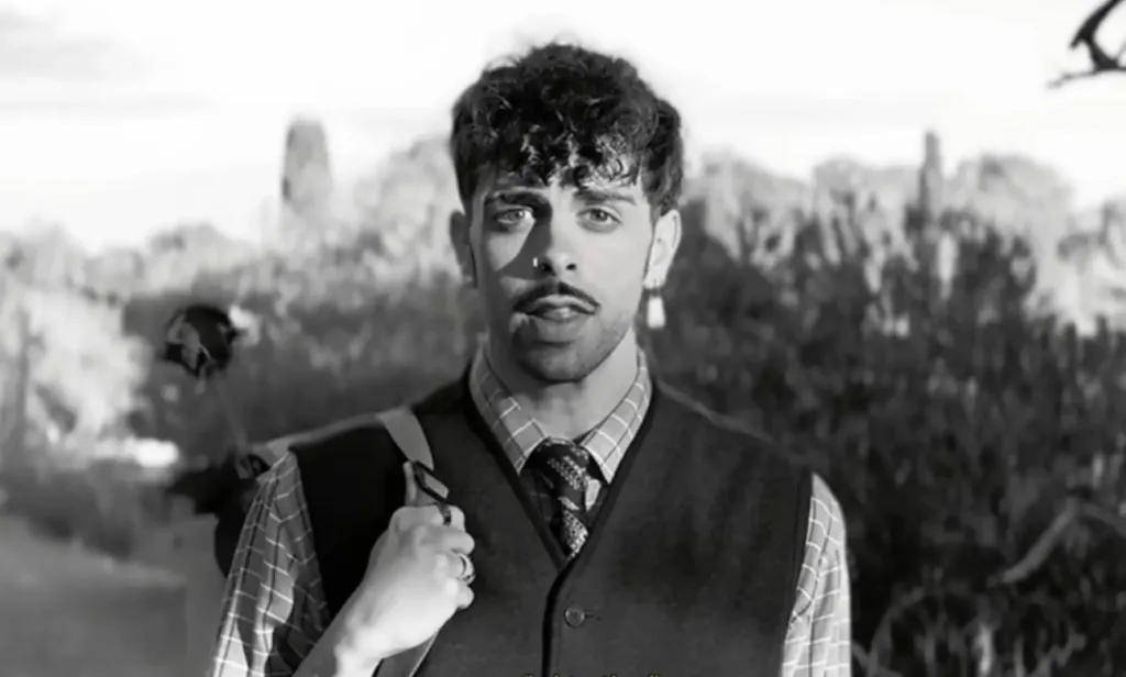 El cambrilense Ivan Herzog triunfa en YouTube con su videoclip ‘Et prometo’ Ivan Herzog, en un fotograma del videoclip