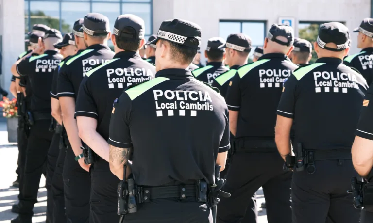 La Policia Local de Cambrils utilitzarà dispositius Taser en situacions de risc Imatge d'arxiu de policies locals de Cambrils