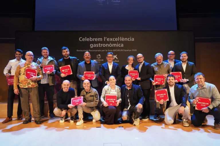 La Guía Michelin recomienda tres restaurantes de Cambrils y uno de Salou La Guía Michelin recomienda 16 restaurantes de la provincia de Tarragona