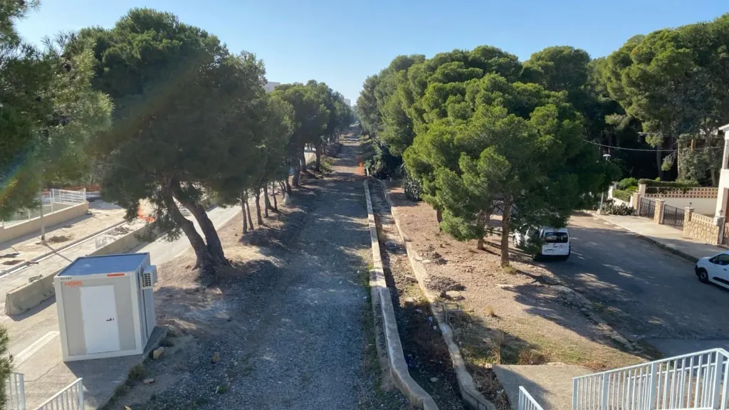 L’antic traçat ferroviari a Mont-roig del Camp