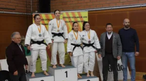La judoca de Salou Martina Madrid, número 1 del ranking catalán Martina Madrid subió a lo más alto del podio