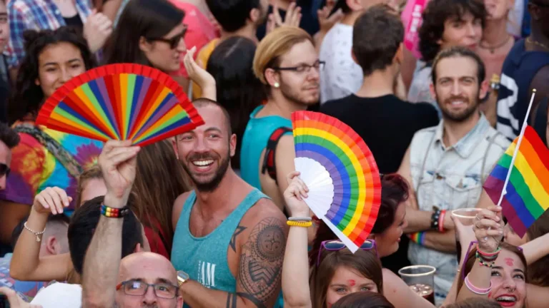 Queer Destinations lanza la primera plataforma de turismo consciente del mundo Los turistas LGTBI disponen de un alto poder adquisitivo