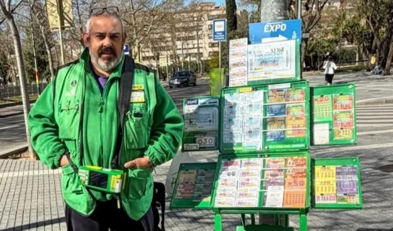 El sorteo de la ONCE deja un premio de 35.000 euros en Cambrils El vendedor José Luis Álvarez repartió suerte
