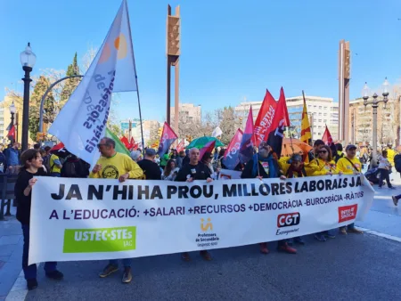 La manifestación ha partido de la plaza Imperial Tarraco de Tarragona