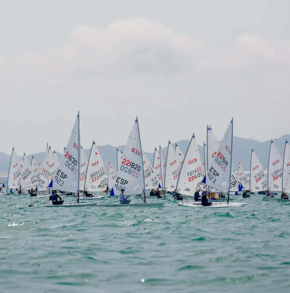 Iker Múgica, del Club Nàutic Cambrils, subcampeón de la EurILCA Europa Cup La prueba reunió a regatistas de 15 países