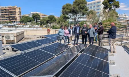 Las placas están ubicadas en Playamero