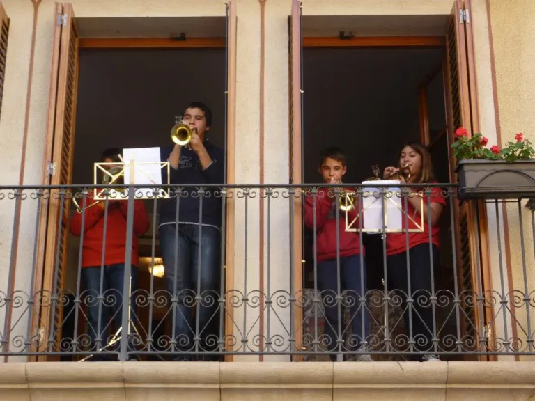 Una edición anterior de 'Música als balcons'