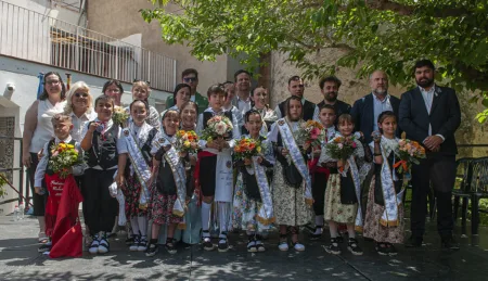 Iris Miró i Olaf Cantalejo són proclamats pubilla i hereu de Cambrils 2026 Nou pubillatge de Cambrils