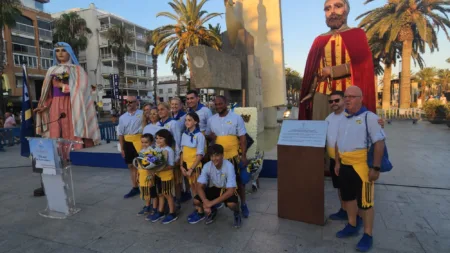 El acto ha tenido lugar en el paseo Jaume I de Salou