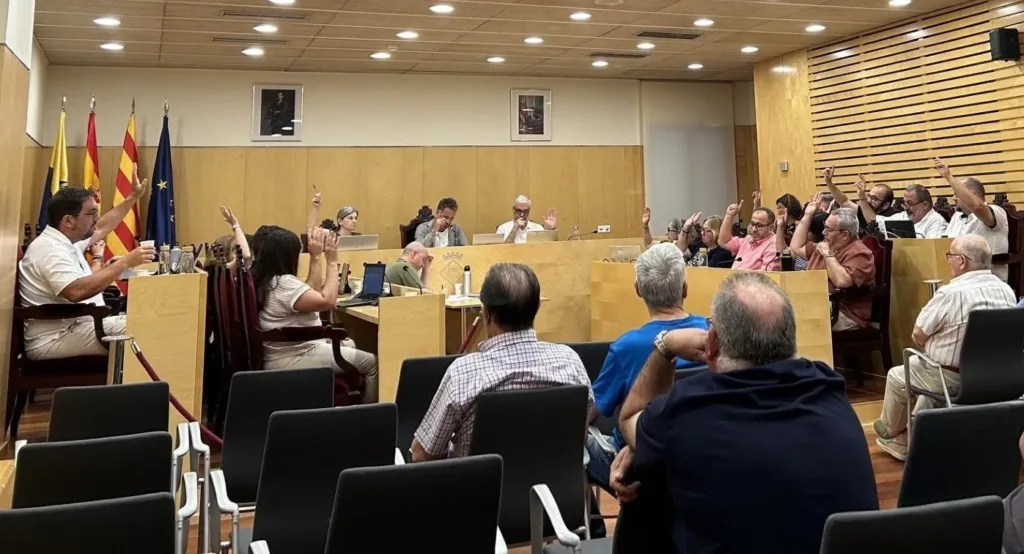 Vila-seca necessita una nova piscina municipal Ple de Vila-seca del divendres