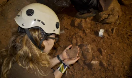 Identifican a una familia de Cambrils de hace más de 1.300 años Una de las investigadoras