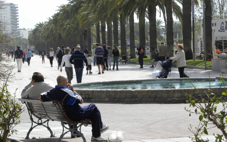 Los jubilados prefieren Salou a Benidorm Salou se consolida entre el segmento de turismo sénior