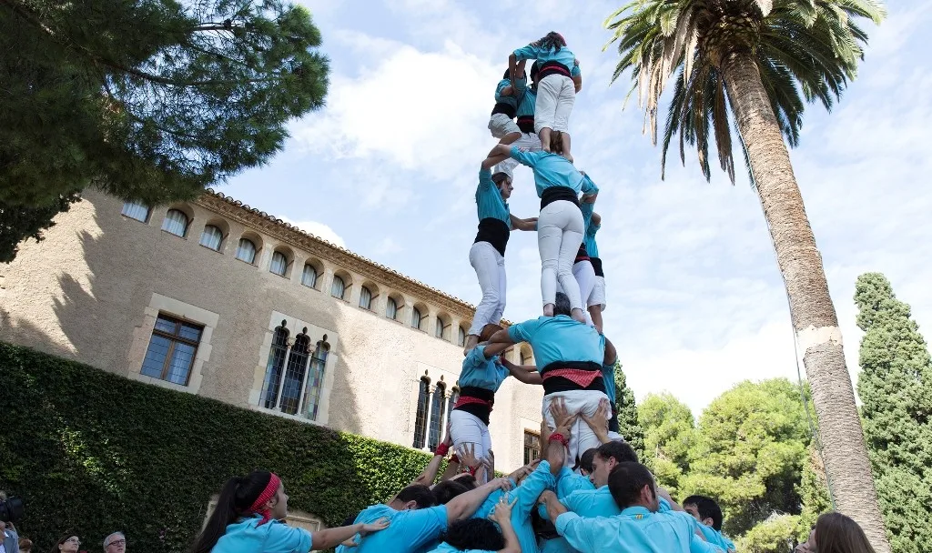 Vila-seca celebra diumenge el tradicional romiatge a Mas Calvó La Colla Castellera Xiquets de Vila-seca posarà punt final a la jornada