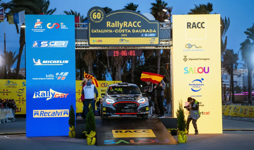 Salou será el epicentro del 61º RallyRACC Catalunya-Costa Daurada Salida en Salou de una edición anterior del rally