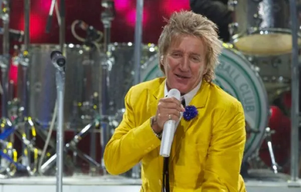 Rod Stewart incluye Tarragona en su gira europea de despedida en 2027 Rod Stewart